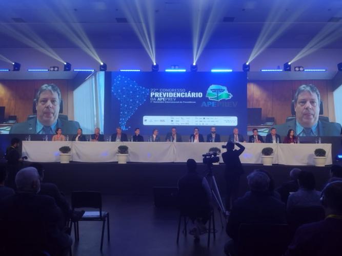 PARANAPREVIDÊNCIA PARTICIPA DE EVENTO EM FOZ DO IGUAÇU