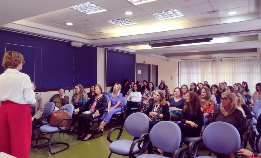 Capacitação sobre a Liderança Feminina